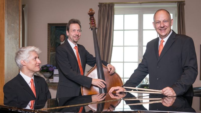 Jazz Instrumental Trio - MANTECA (Germany)